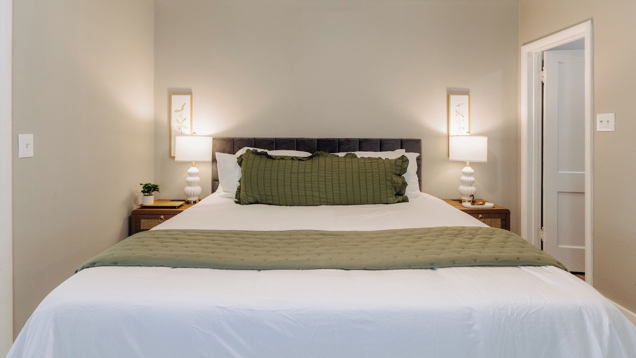 Photo of Bedroom in Crosstown