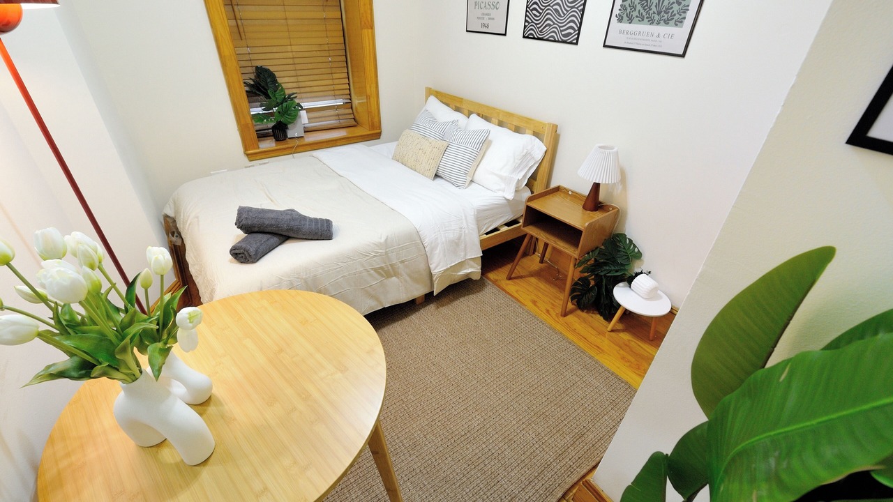Photo of Bedroom in Uptown