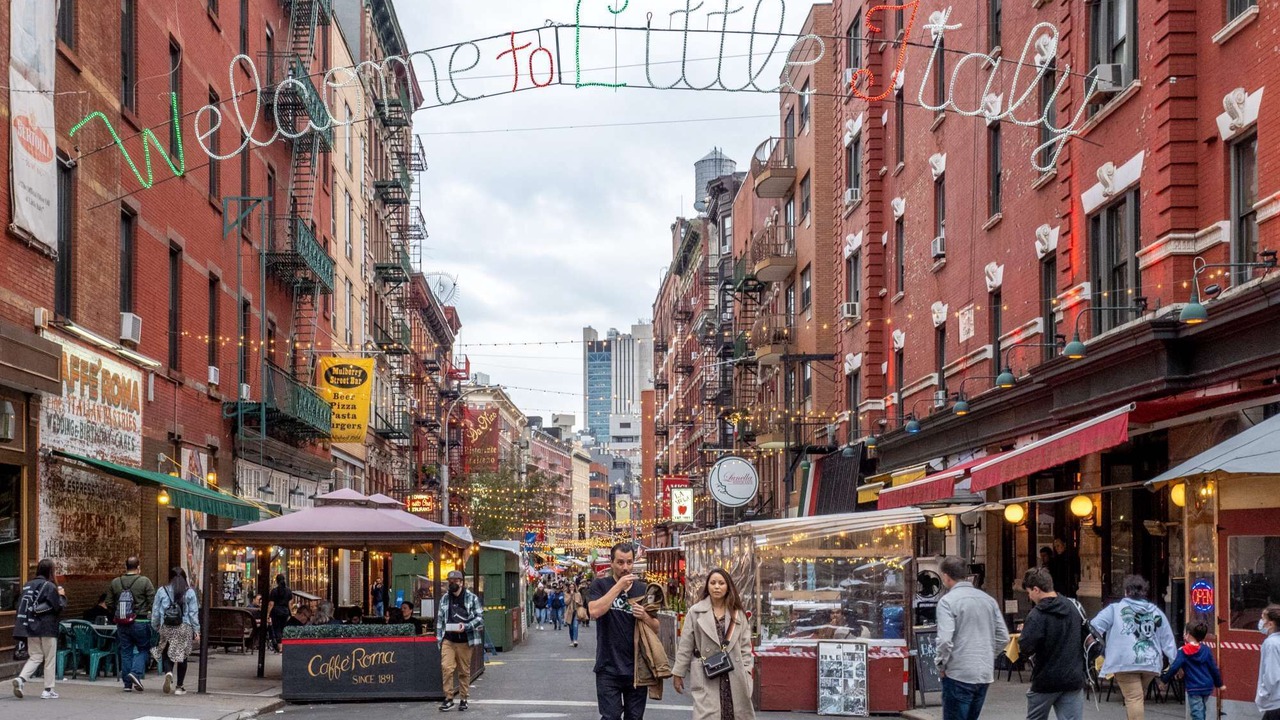 Photo of Others in Williamsburg