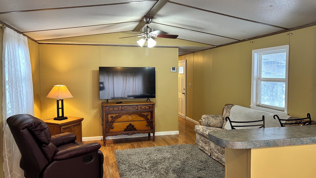 Photo of Livingroom in Daisy