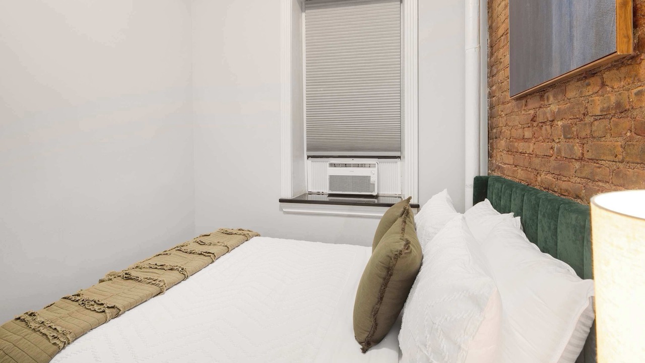 Photo of Bedroom in Bowery