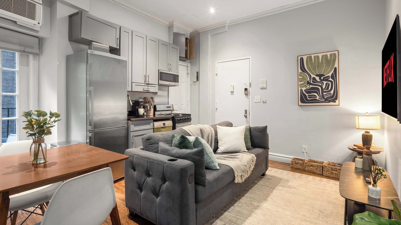 Photo of Livingroom in Bowery