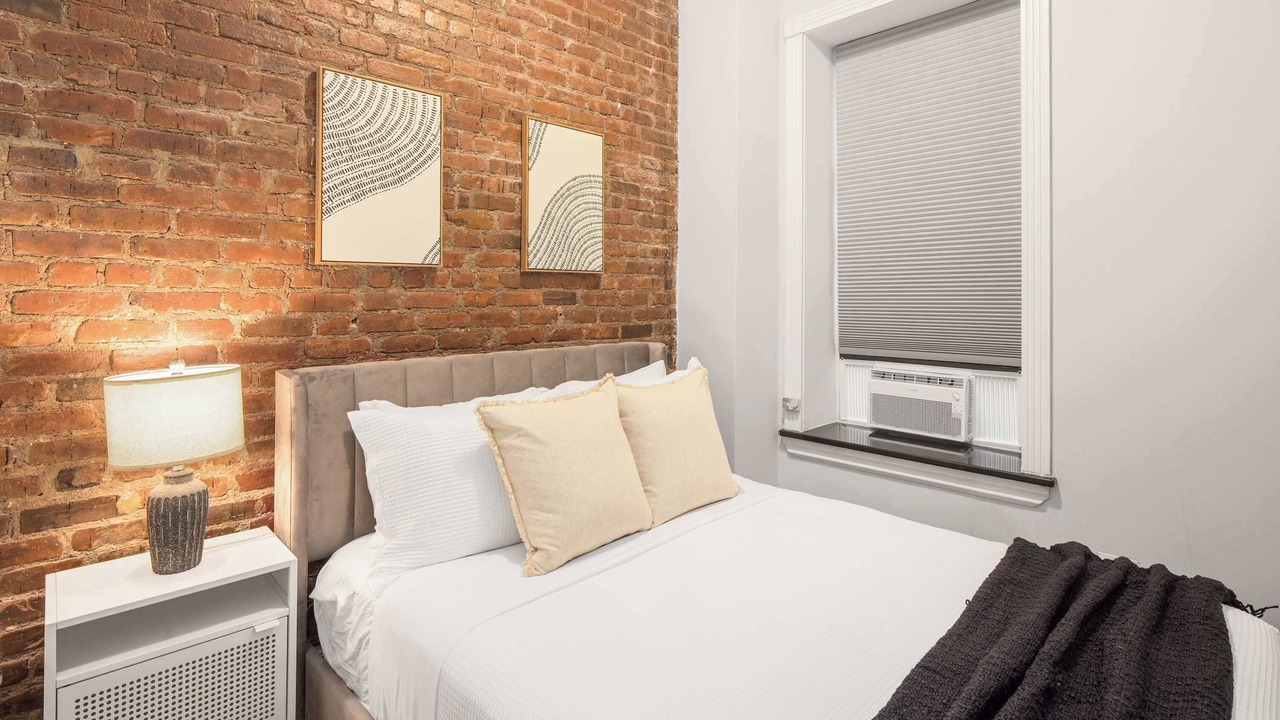 Photo of Bedroom in Bowery