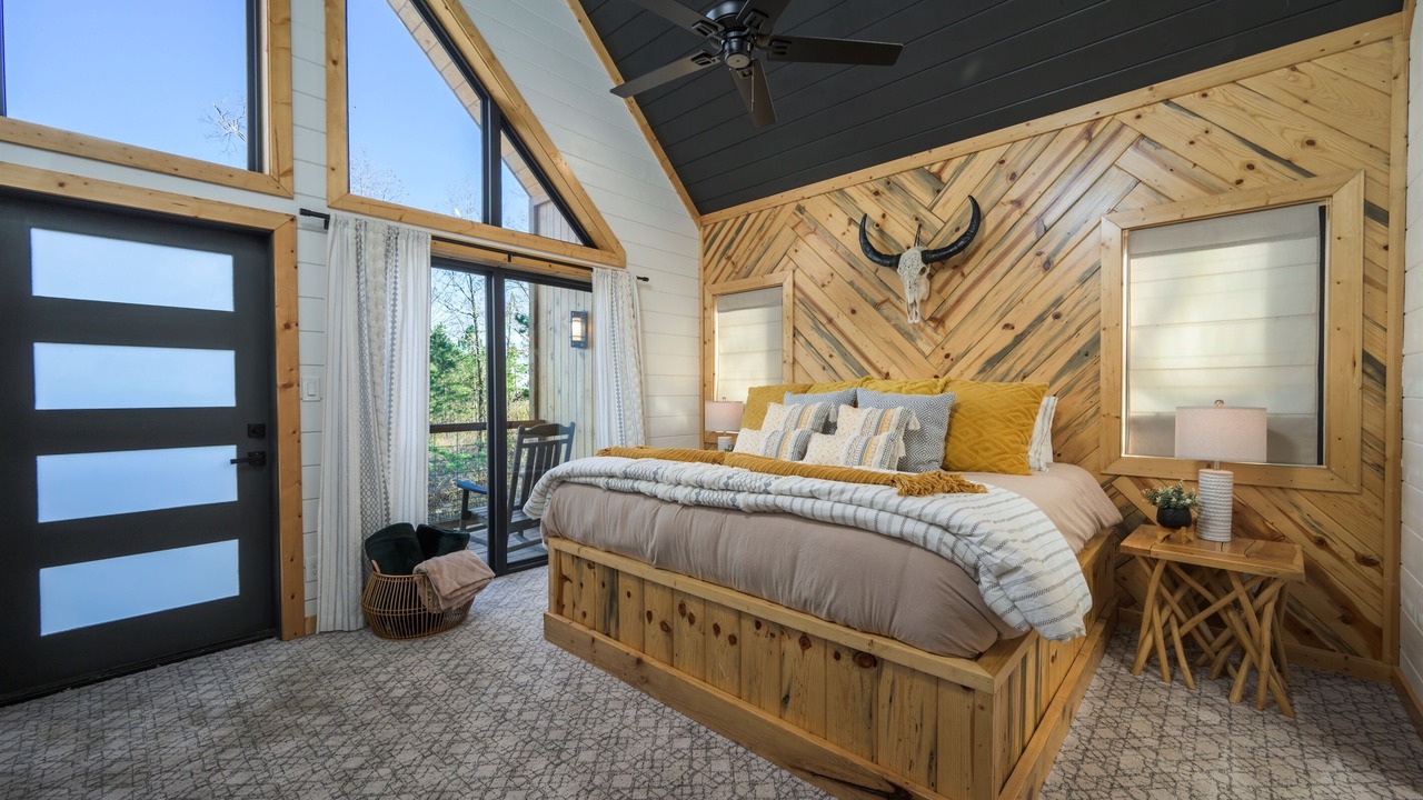 Photo of Bedroom in Broken Bow