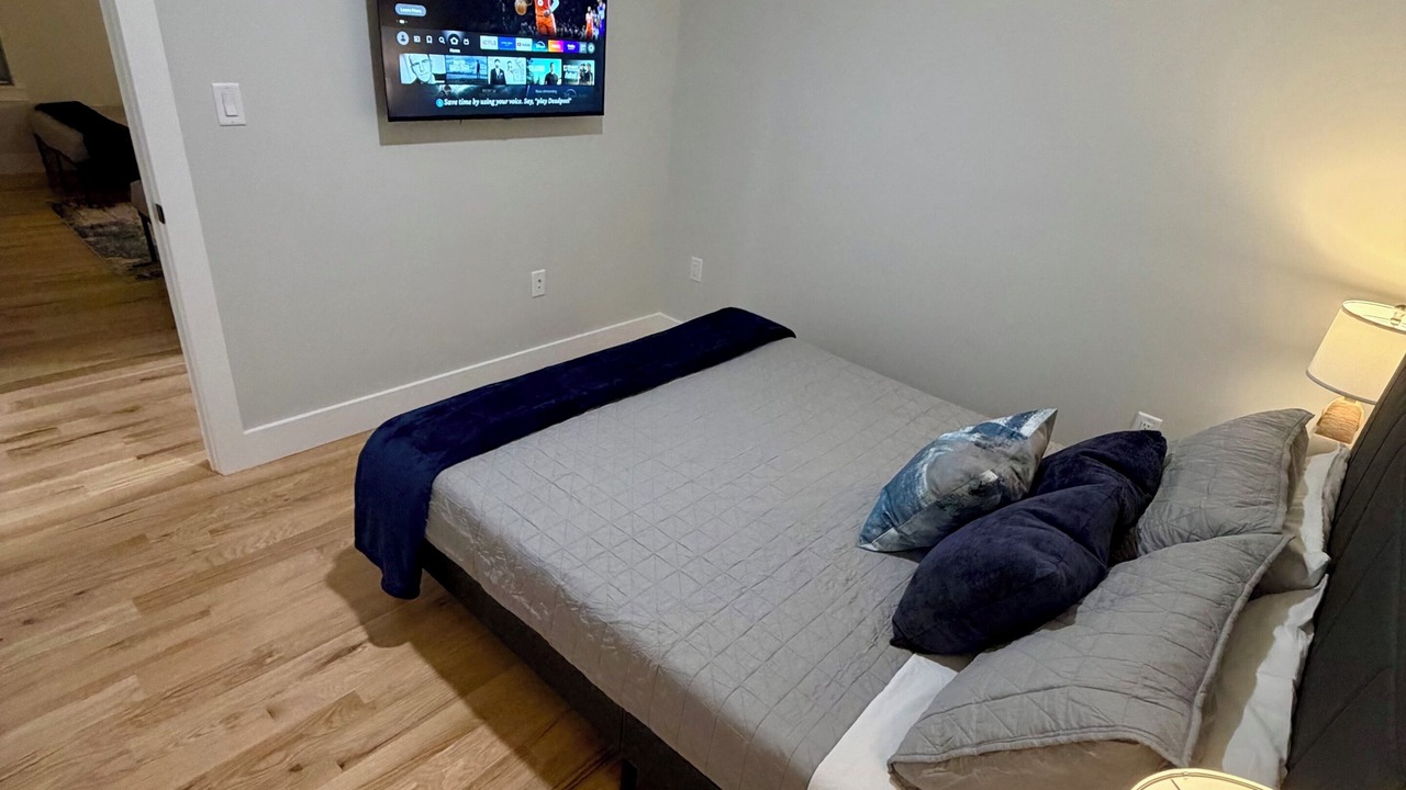 Photo of Bedroom in Elizabeth