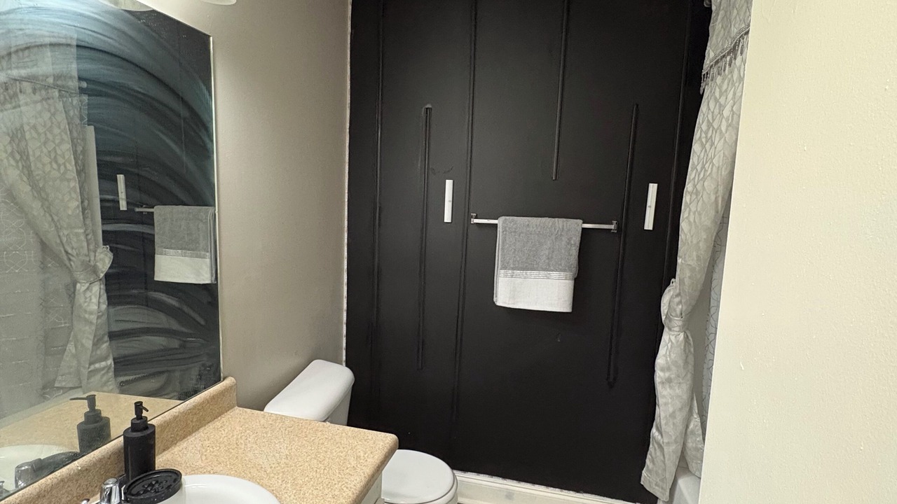 Photo of Bathroom in Tougaloo