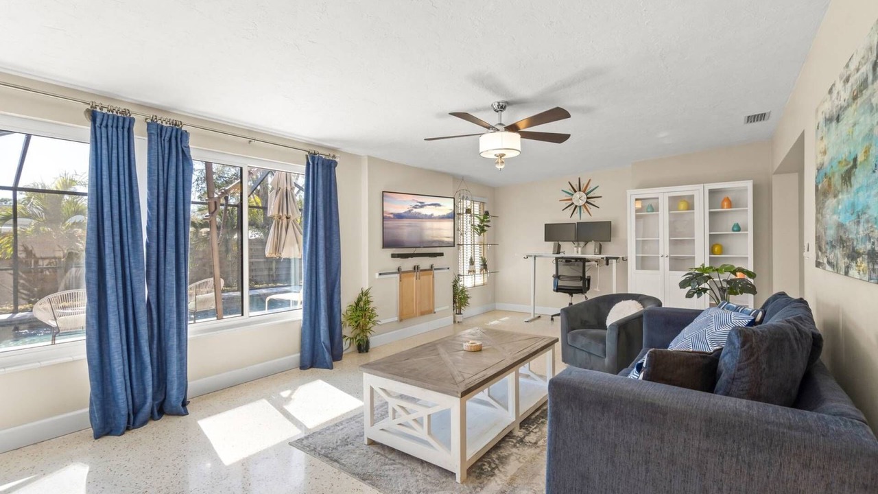 Photo of Livingroom in Ridge Wood Heights