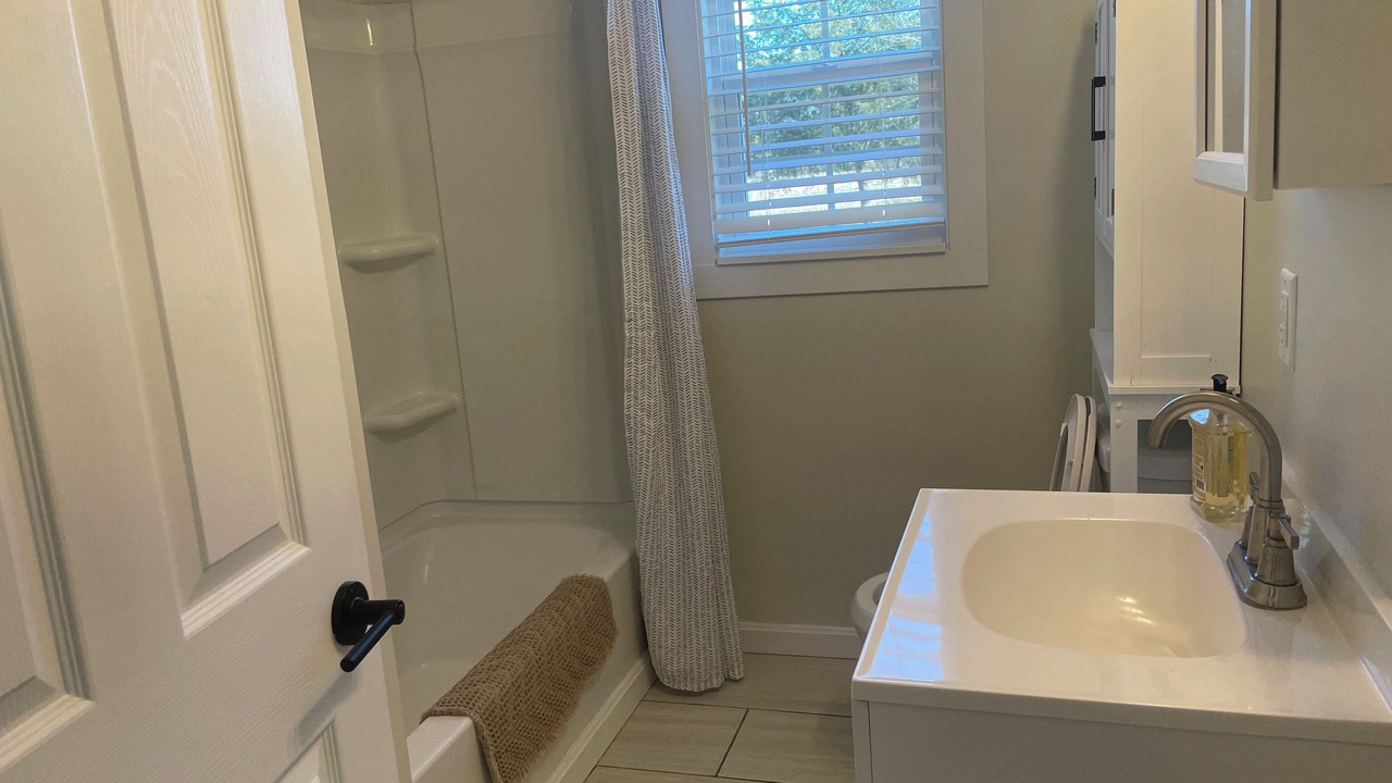Photo of Bathroom in Waverly