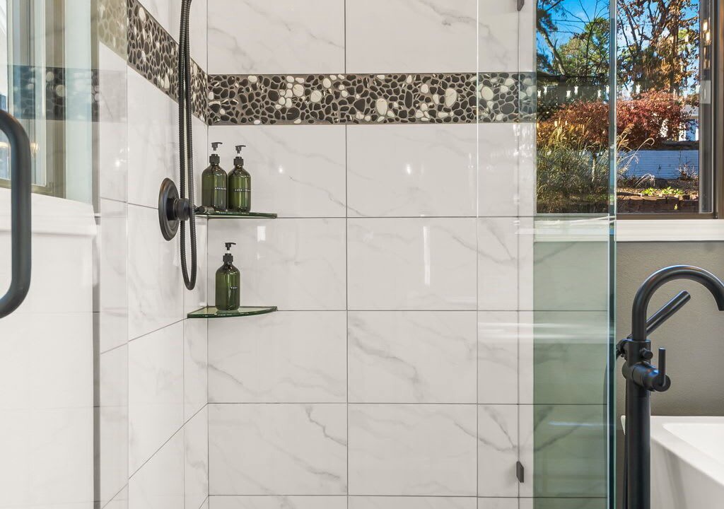 Photo of Bathroom in Beaver Shores