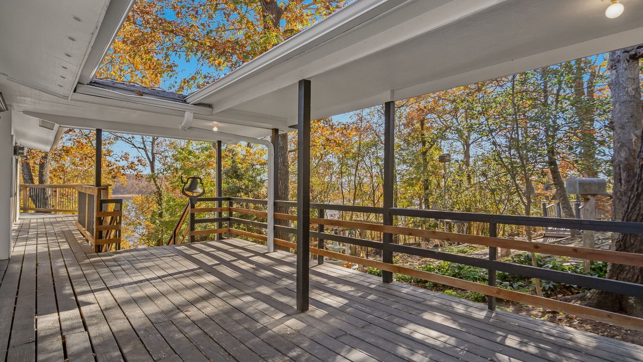 Photo of Patio Balcony in Beaver Shores