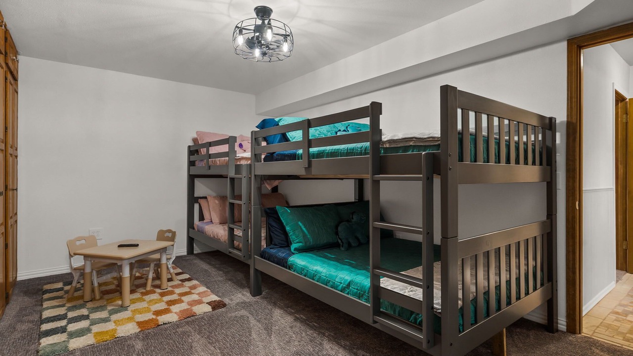 Photo of Bedroom in Beaver Shores