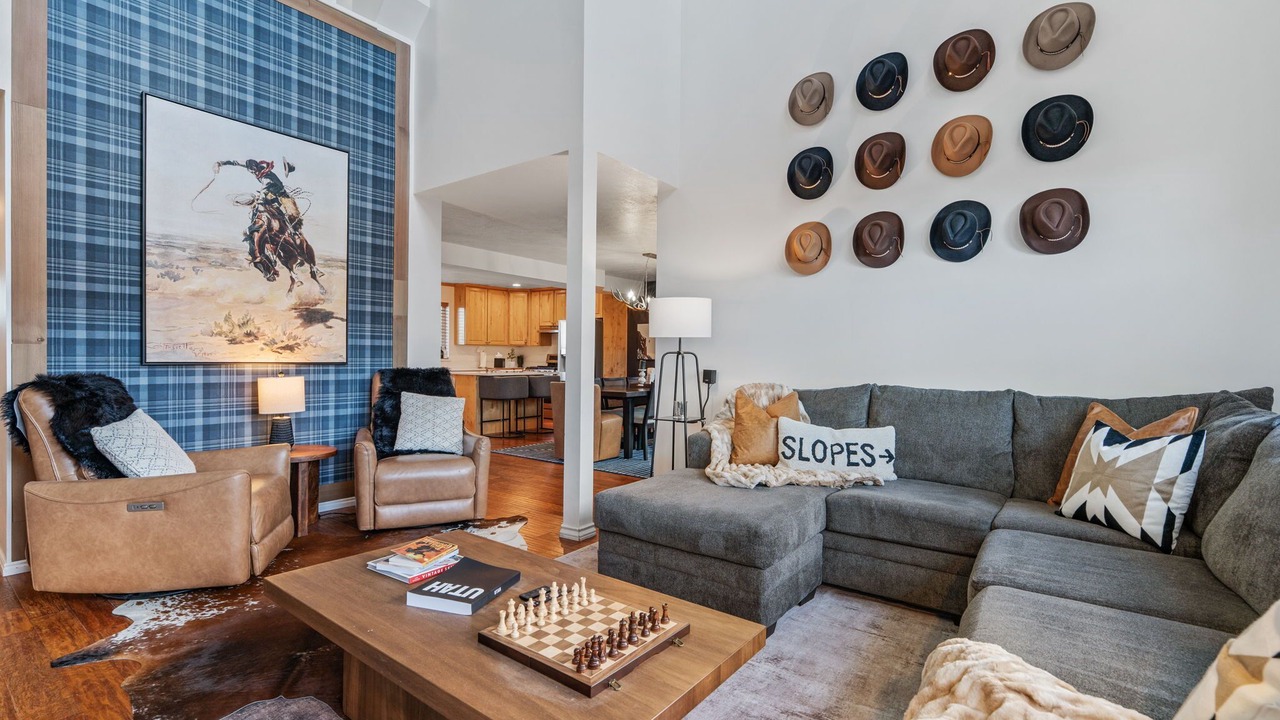 Photo of Livingroom in Summit Park