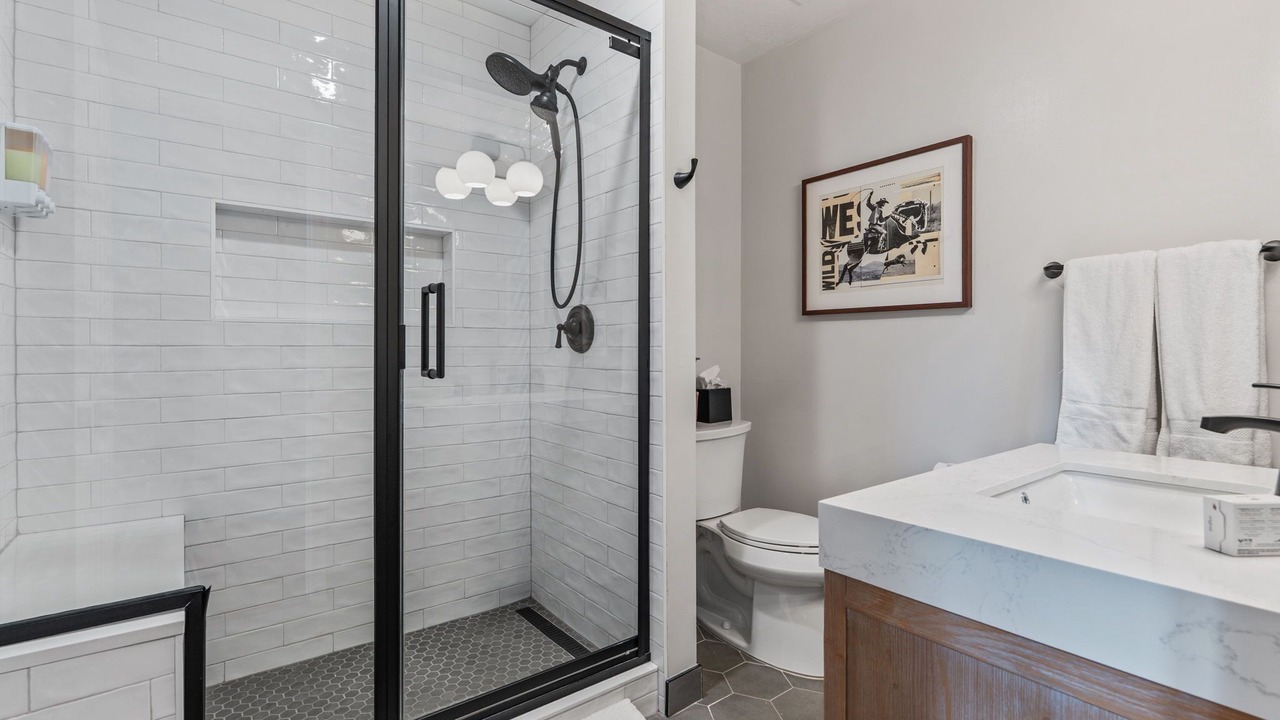 Photo of Bathroom in Summit Park