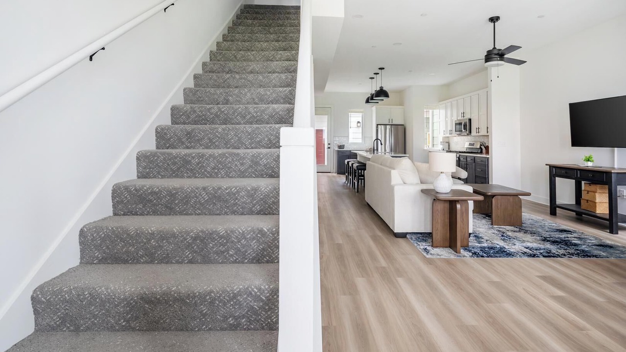 Photo of Livingroom in Lee's Summit
