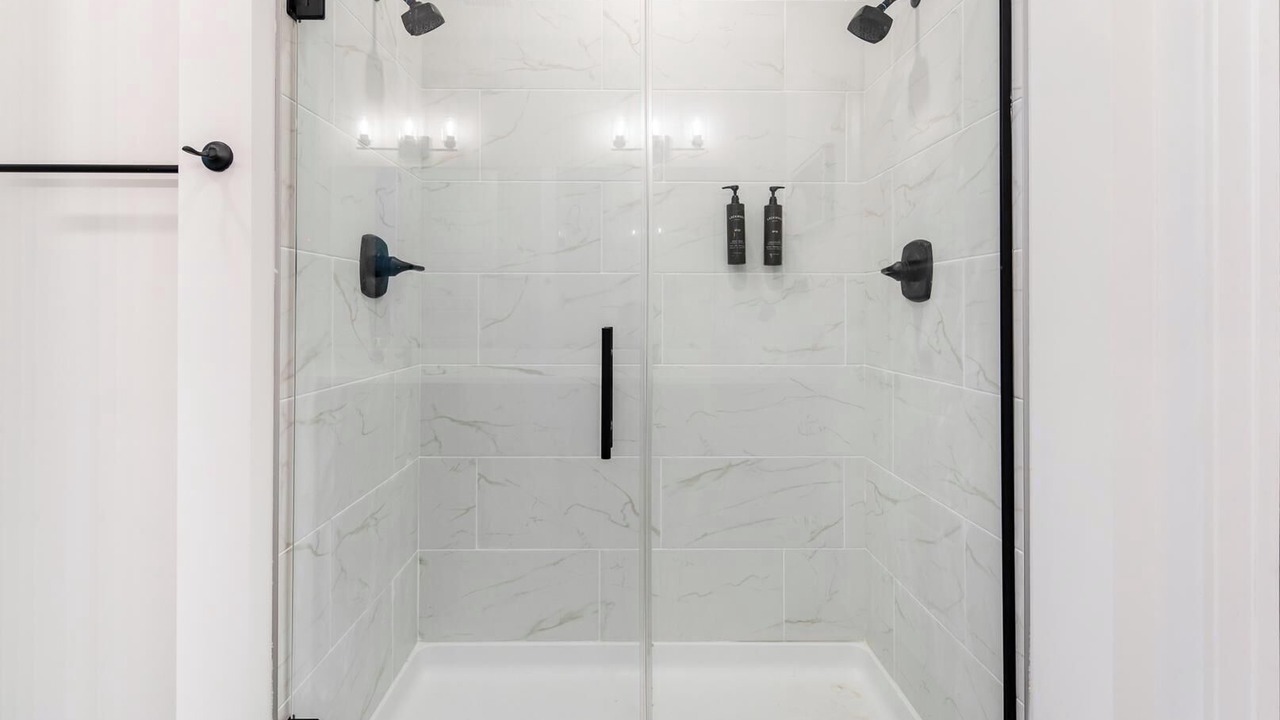 Photo of Bathroom in Lee's Summit