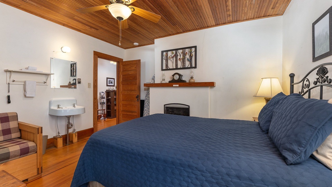 Photo of Bedroom in Montreat