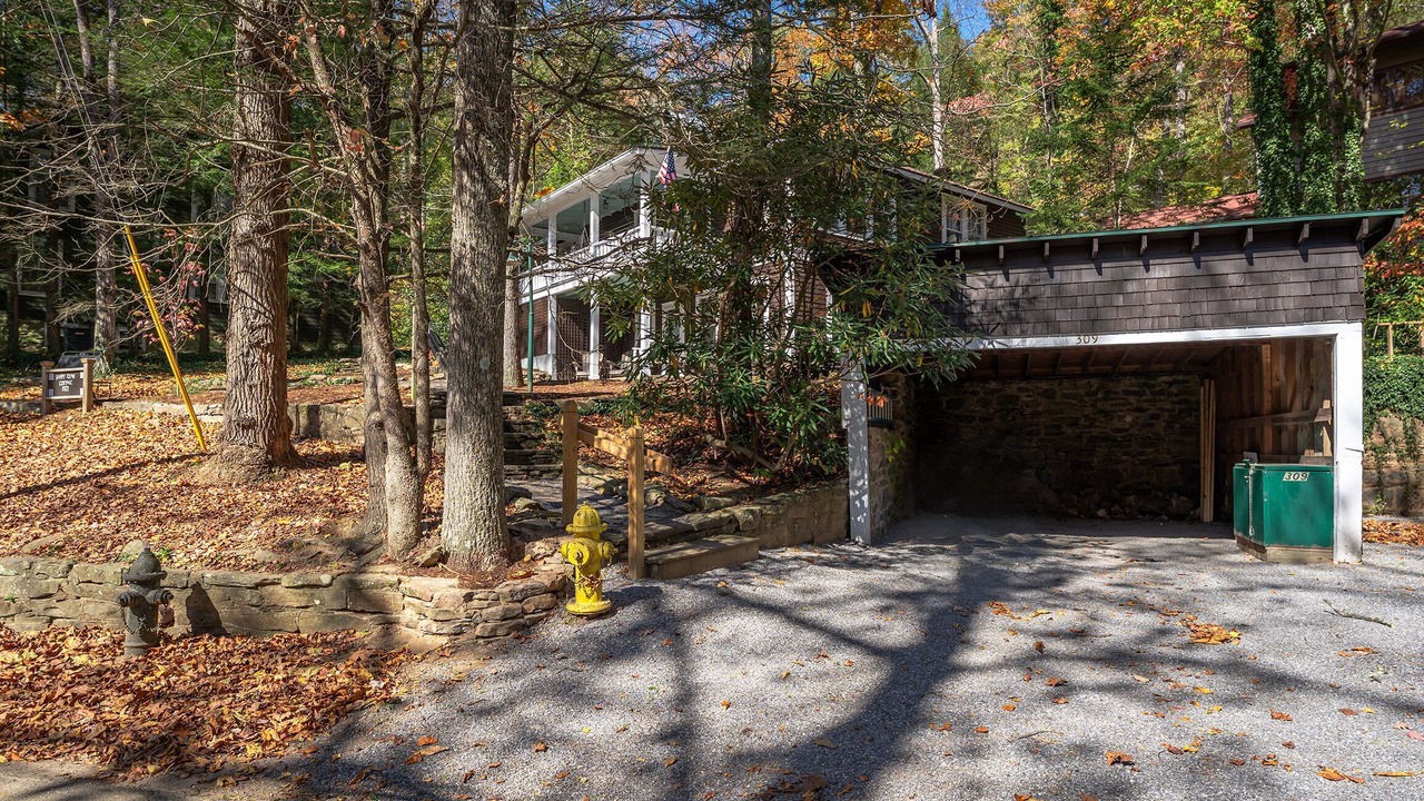 Photo of Others in Montreat