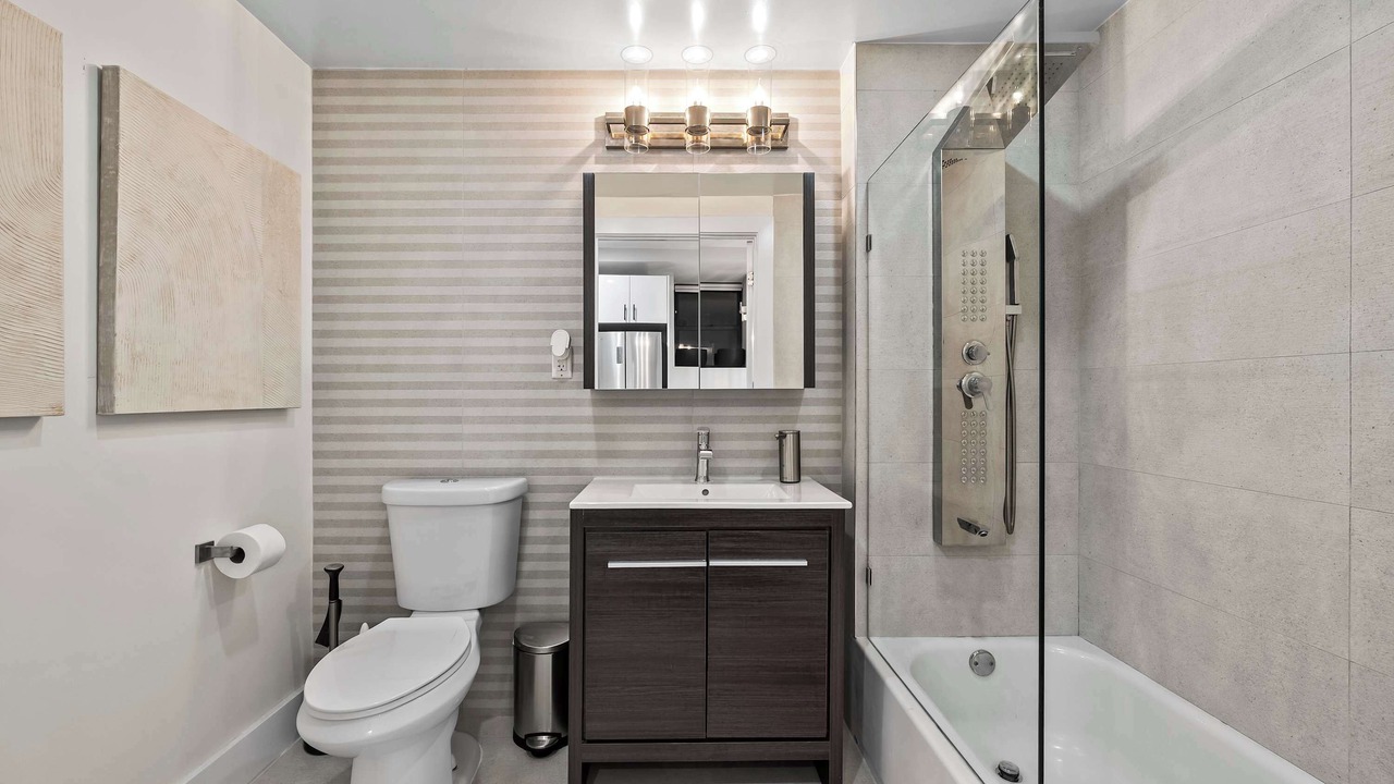 Photo of Bathroom in Crown Heights