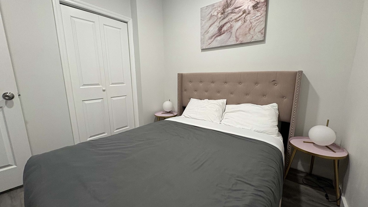 Photo of Bedroom in Midtown West