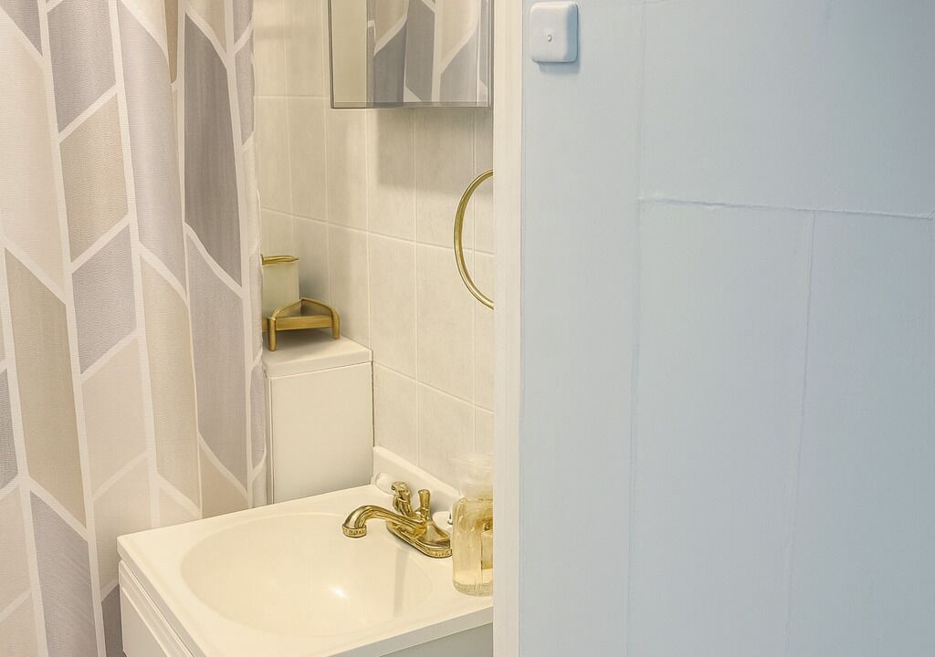 Photo of Bathroom in The Heights