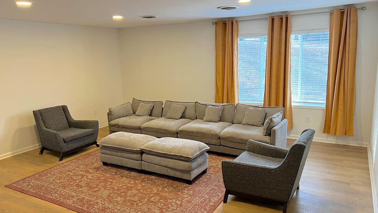 Photo of Livingroom in Starkville