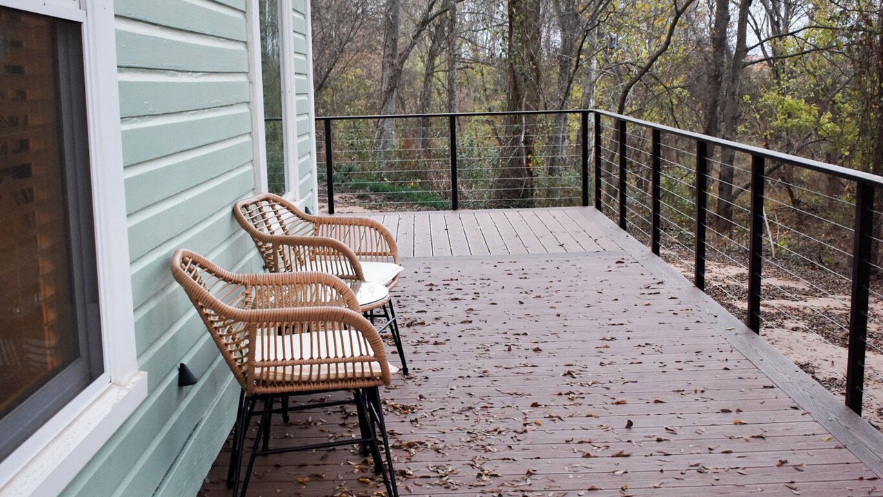 Photo of Patio Balcony in McLeod