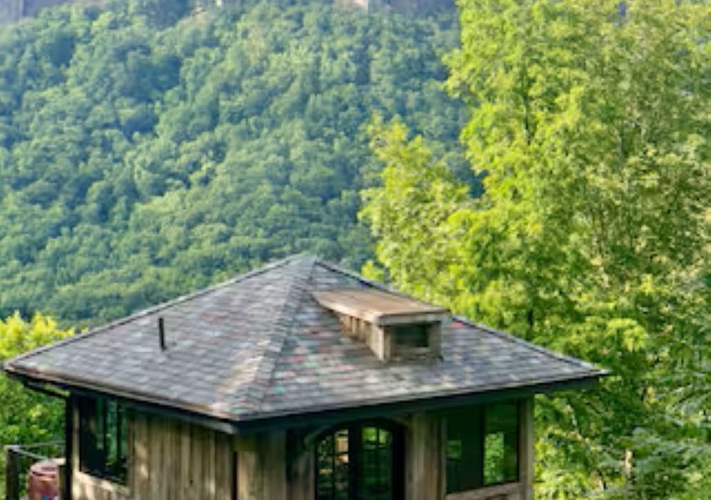 Photo of Outdoor in Chimney Rock