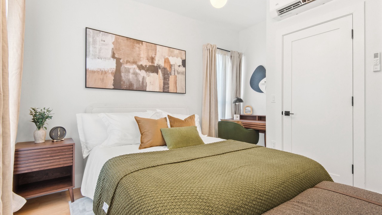 Photo of Bedroom in West Side