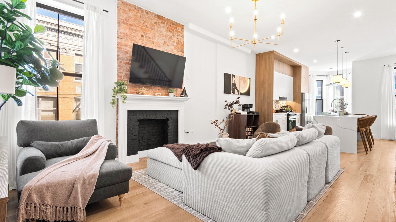 Photo of Livingroom in West Side