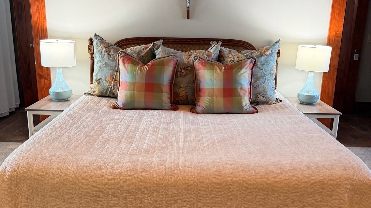 Photo of Bedroom in Story