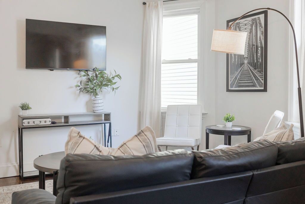 Photo of Livingroom in Bayonne