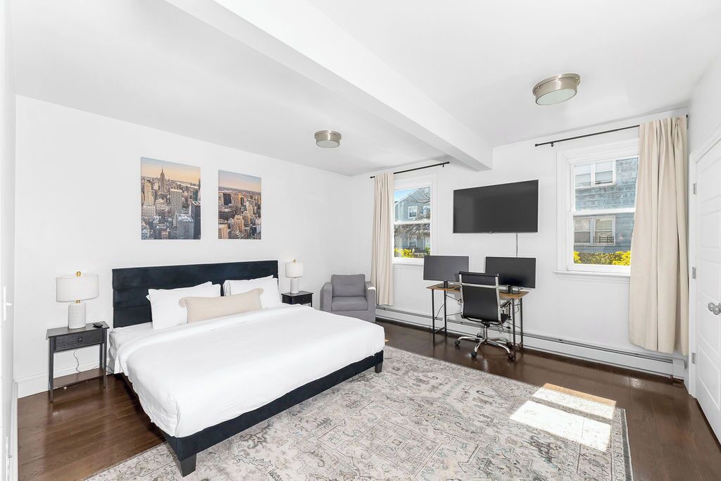 Photo of Bedroom in Bayonne