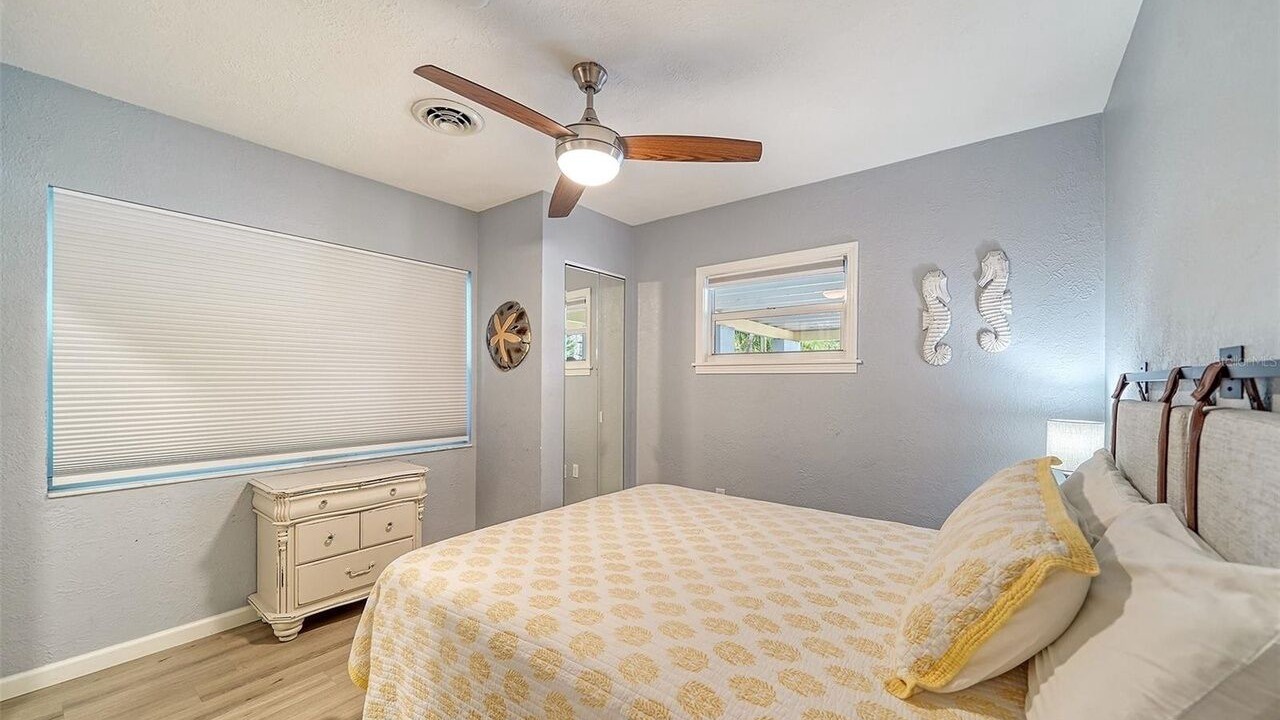 Photo of Bedroom in Laurel Park