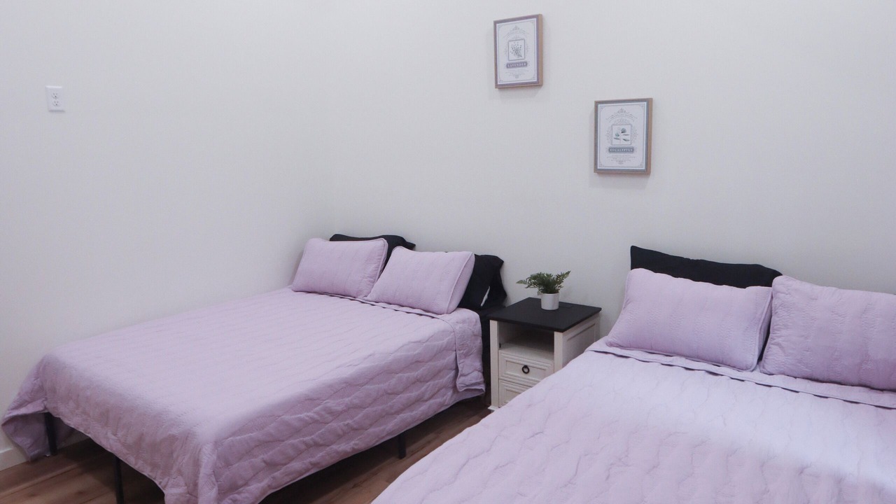 Photo of Bedroom in Springville