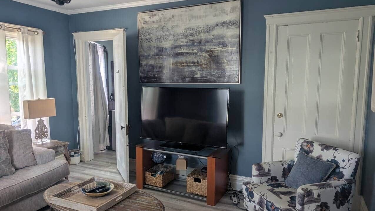 Photo of Livingroom in Montclair