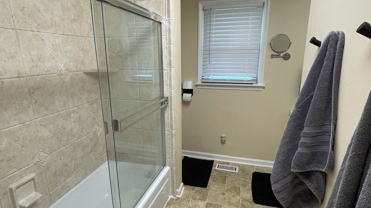 Photo of Bathroom in Wynnburg