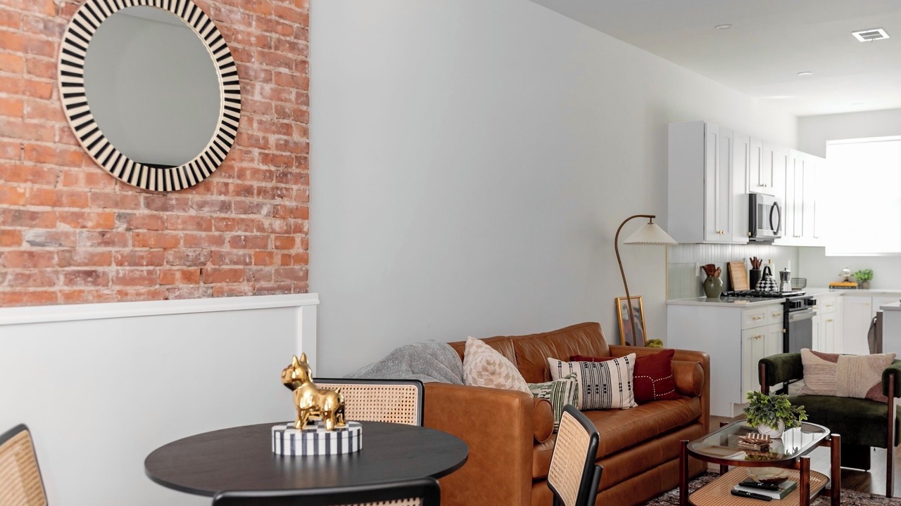Photo of Livingroom in Jersey City