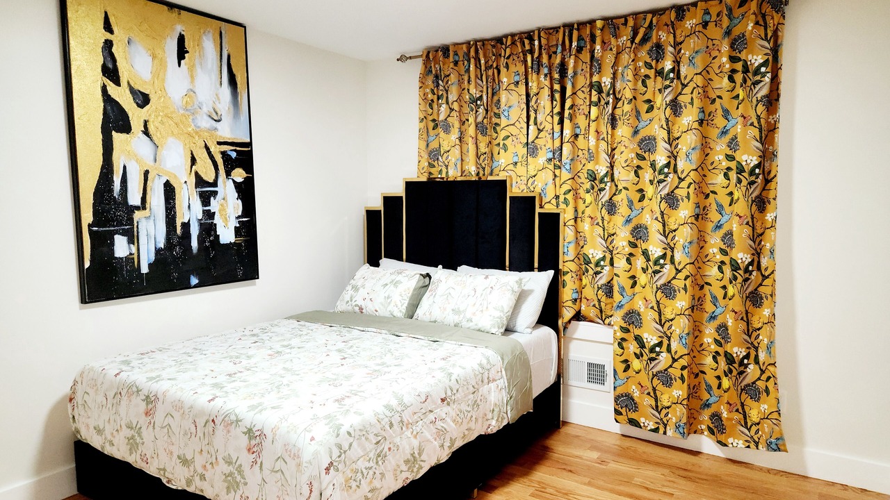 Photo of Bedroom in Weequahic