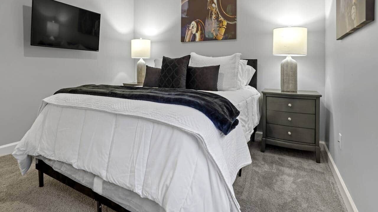 Photo of Bedroom in Uptown