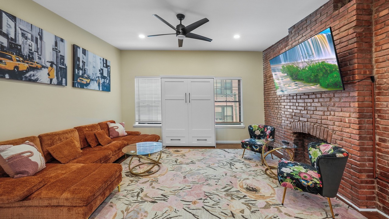 Photo of Livingroom in Hoboken
