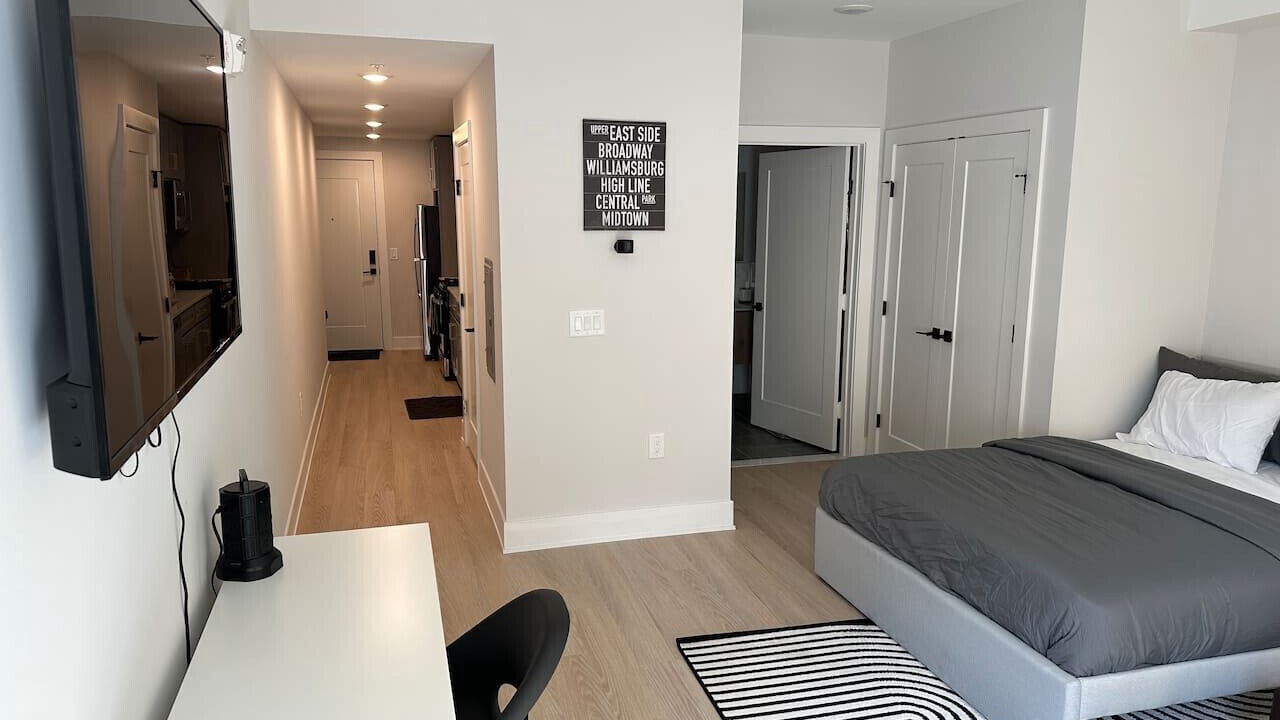Photo of Bedroom in Historic Downtown