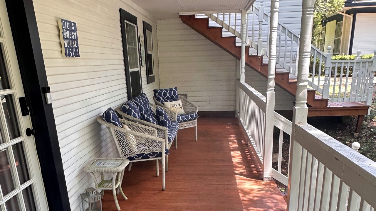 Photo of Patio Balcony in Laurel