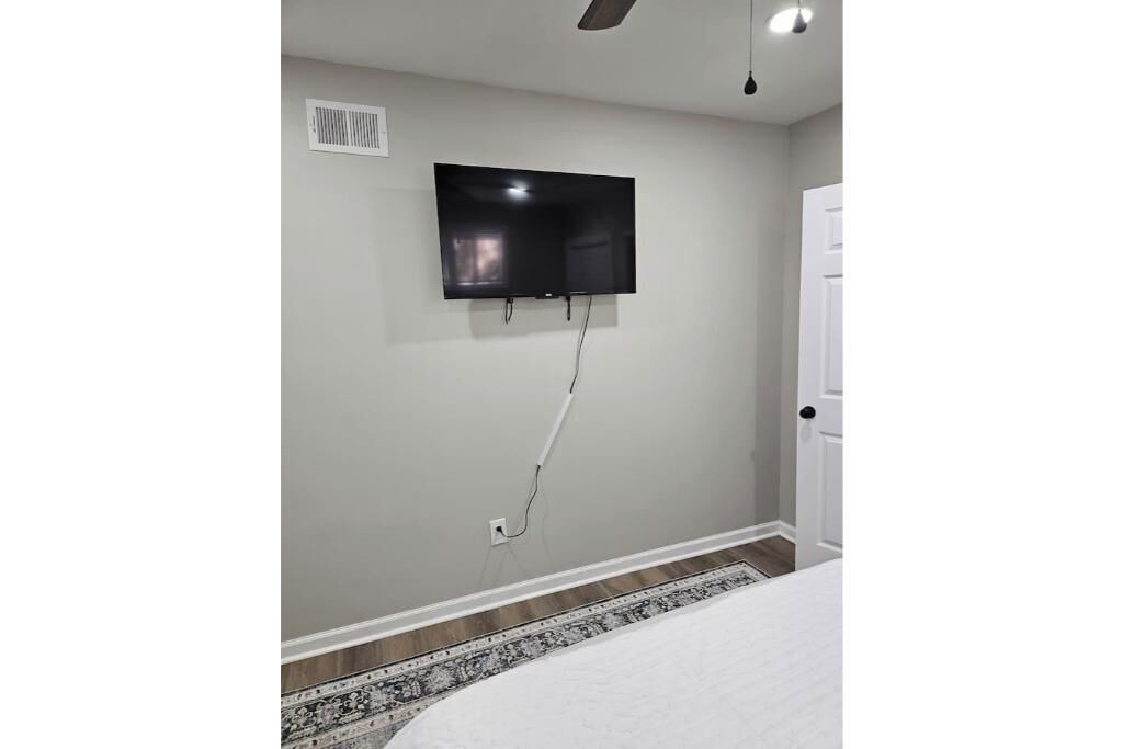 Photo of Bedroom in University District