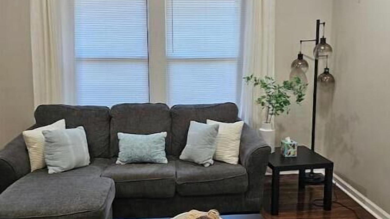 Photo of Livingroom in University District