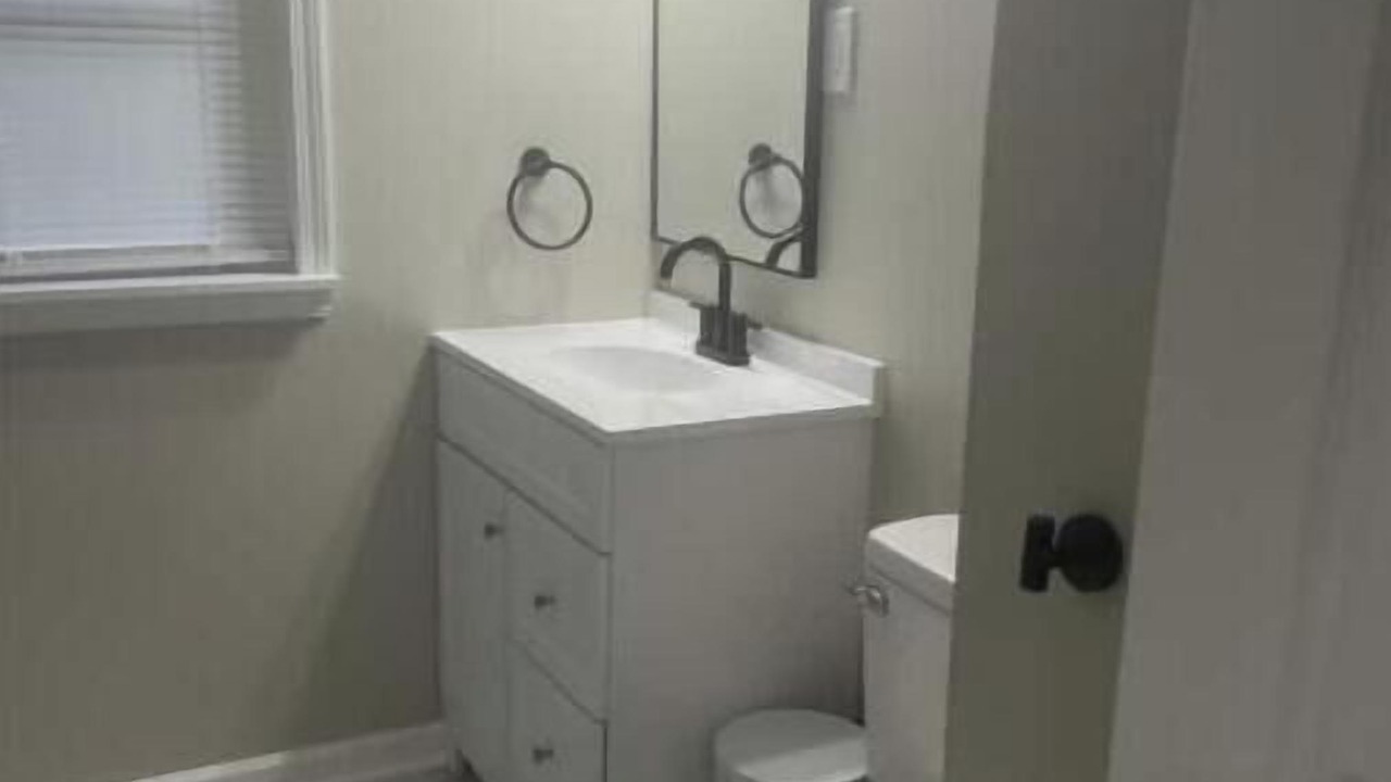 Photo of Bathroom in University District