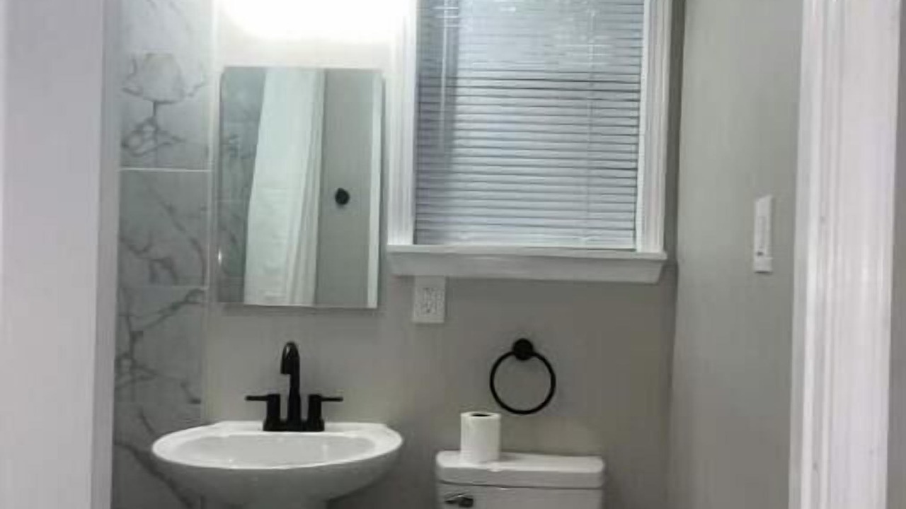 Photo of Bathroom in University District