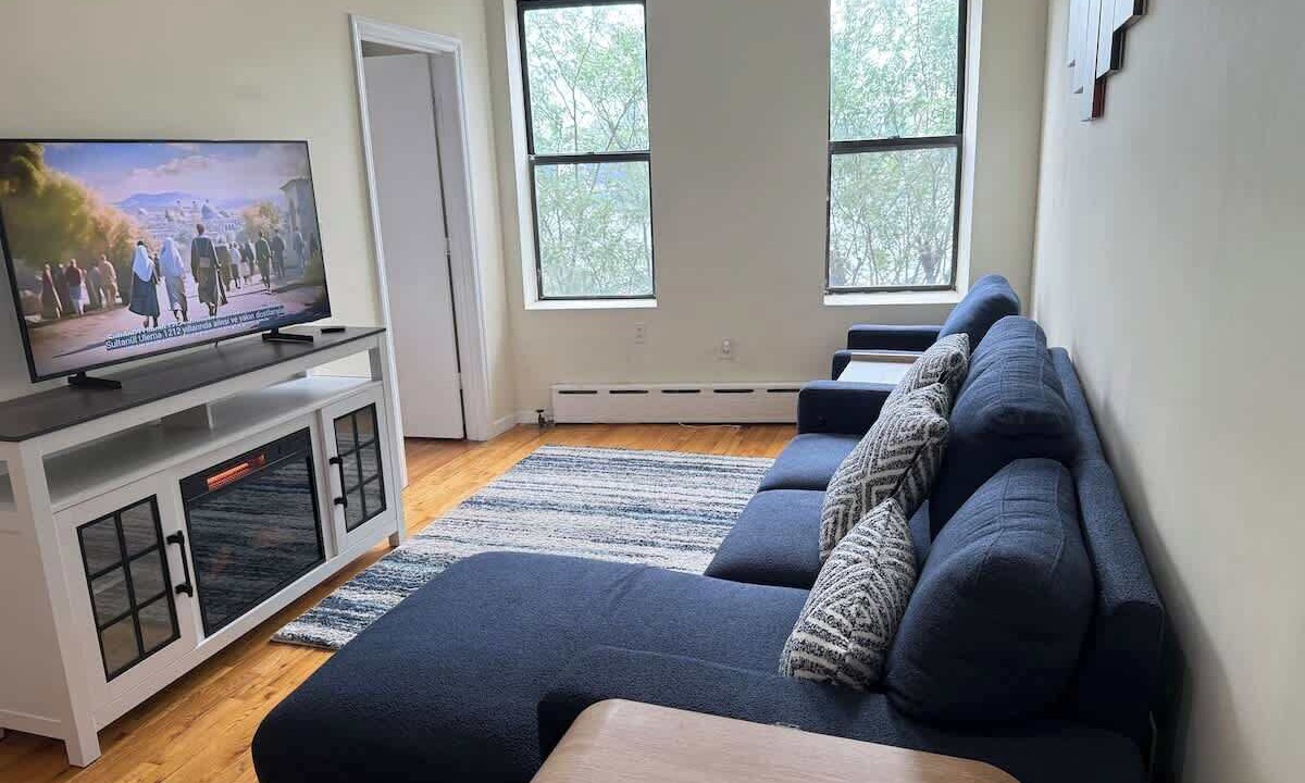 Photo of Livingroom in Weehawken