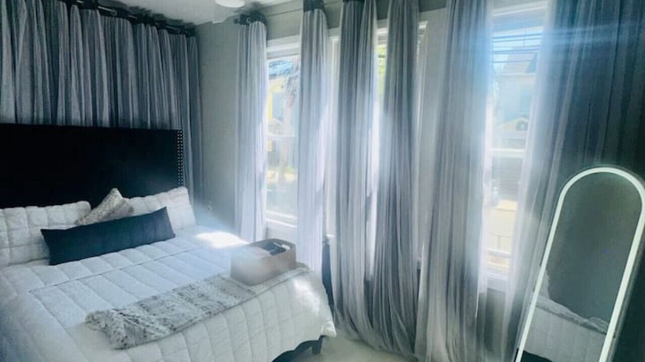 Photo of Bedroom in Weequahic
