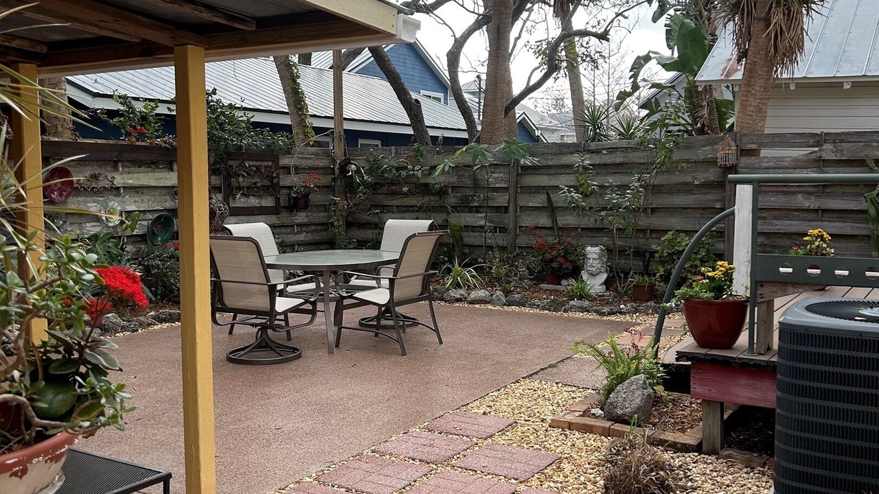 Photo of Outdoor in Downtown