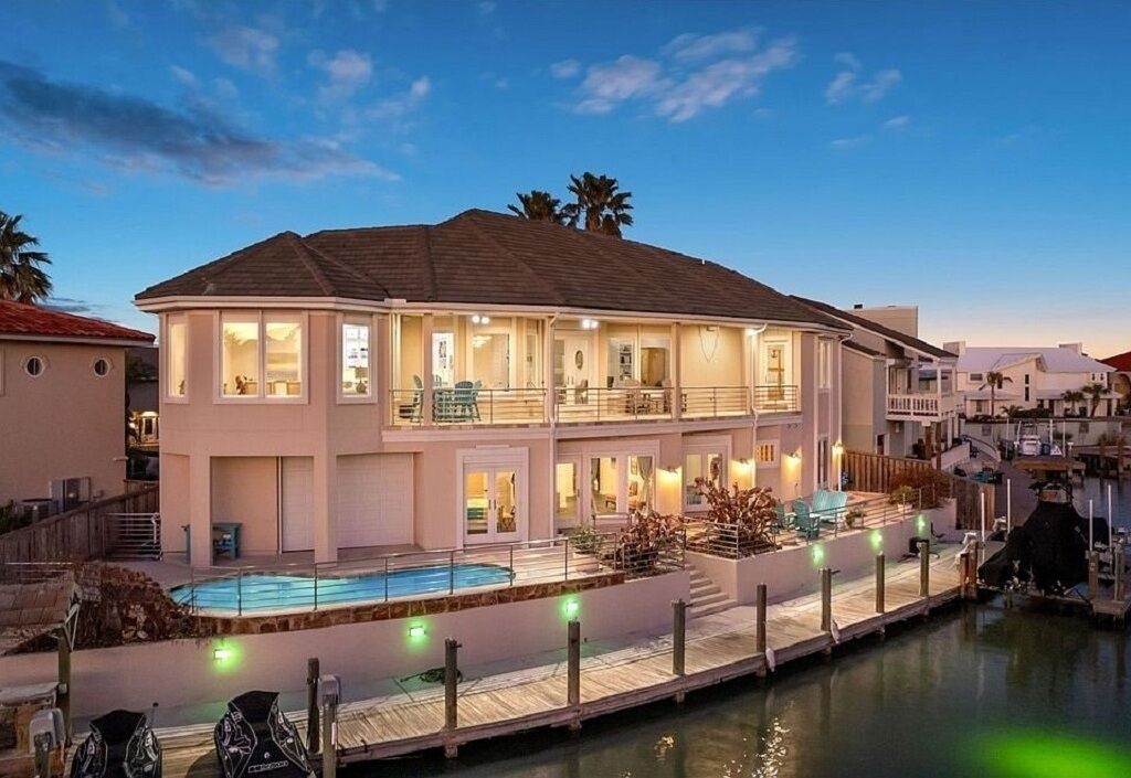 Photo of Outdoor in Key Allegro